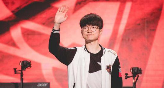 关键时刻发 关键时刻发