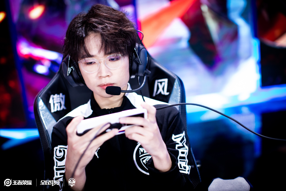 球员熟悉皇 球员熟悉皇